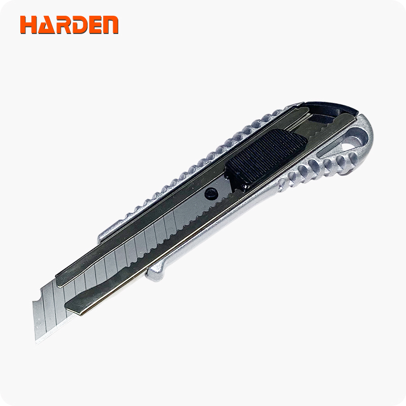 ΜΑΧΑΙΡΙΑ ΜΕΤΑΛΛΙΚΑ 18mm HΑRDEN